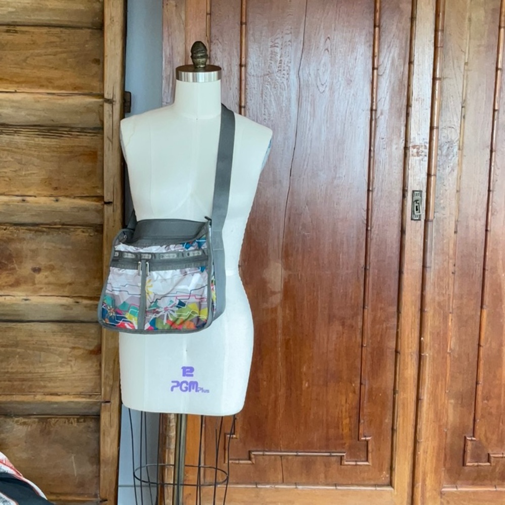 LeSportsac Cross Body Bag with Multiple Pockets